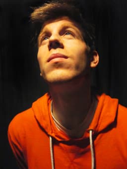 nik-price