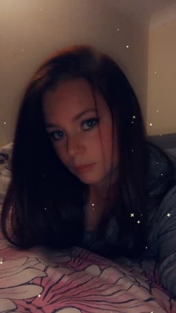 LonelyGirl