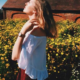 lucy-hayes