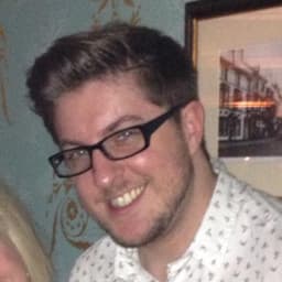simonhollo