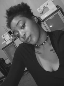 Yourfavoritelollipopgirl