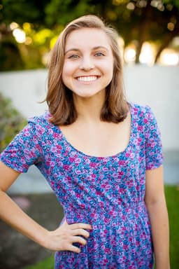 julia-white