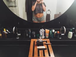 laurab