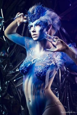 leyla-aurora