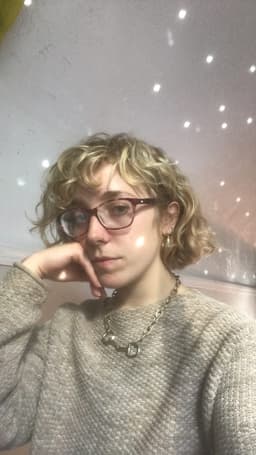 Amelia_Bass