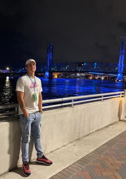 Elliottjames4