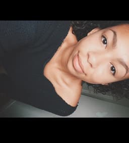 adrienne-pringle