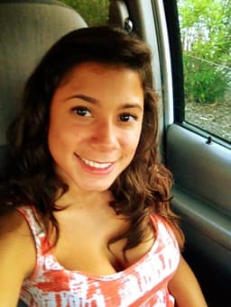 andrea-e-baide
