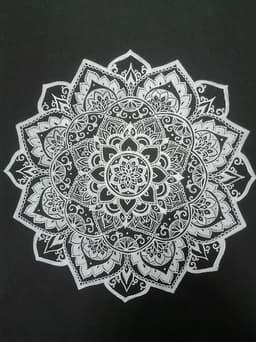 sixteen-jais