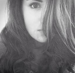 caroline-anne