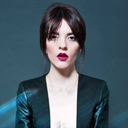 leila-warren