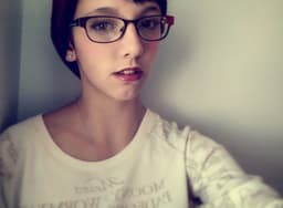 kirsten-lovely