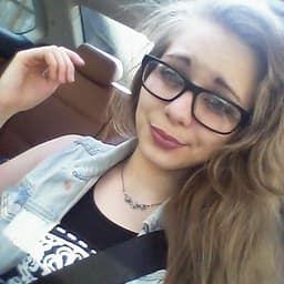 Lexisseeninblack