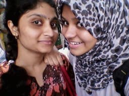 sania-muneer