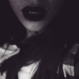 Girl-with-the-black-smile