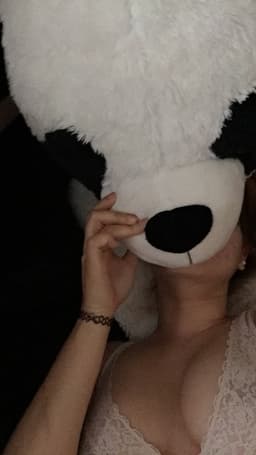 nikkiakim