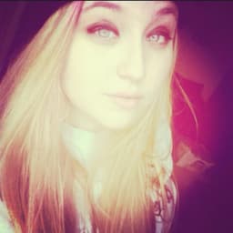 samantha-ellis-1