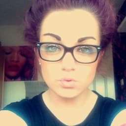 WiKeDLiTTleGuRl