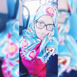 Queen_Bee_98