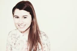 olivia-andrews