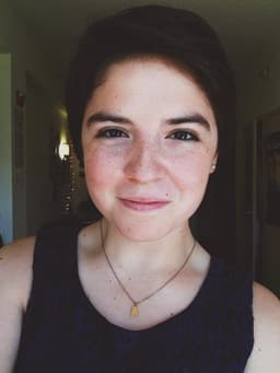annie-dumais
