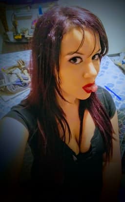 Brok3nGirl