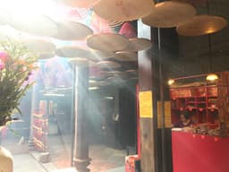 saloon