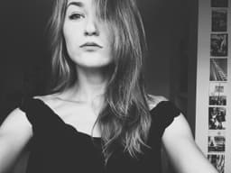 konkubina_polkrwi
